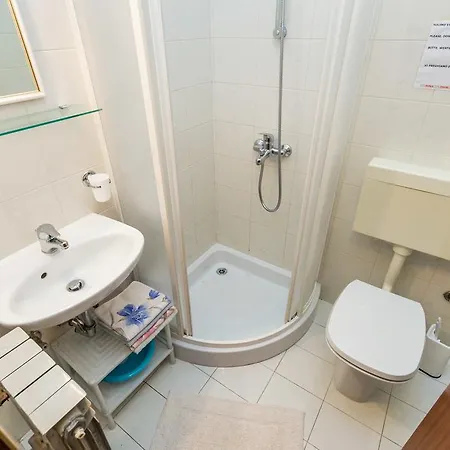 Vanda Apartament *